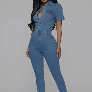 FASHIONOVA Demin Cutie jumpsuit 😍 Medium wash